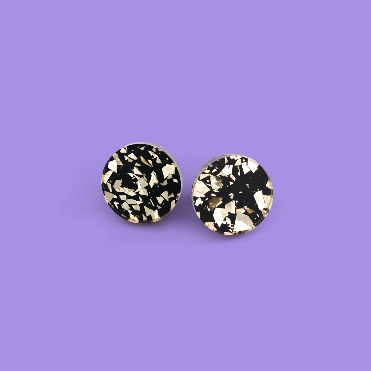 Glam and glitzy Black and Gold chunky glitter studs!