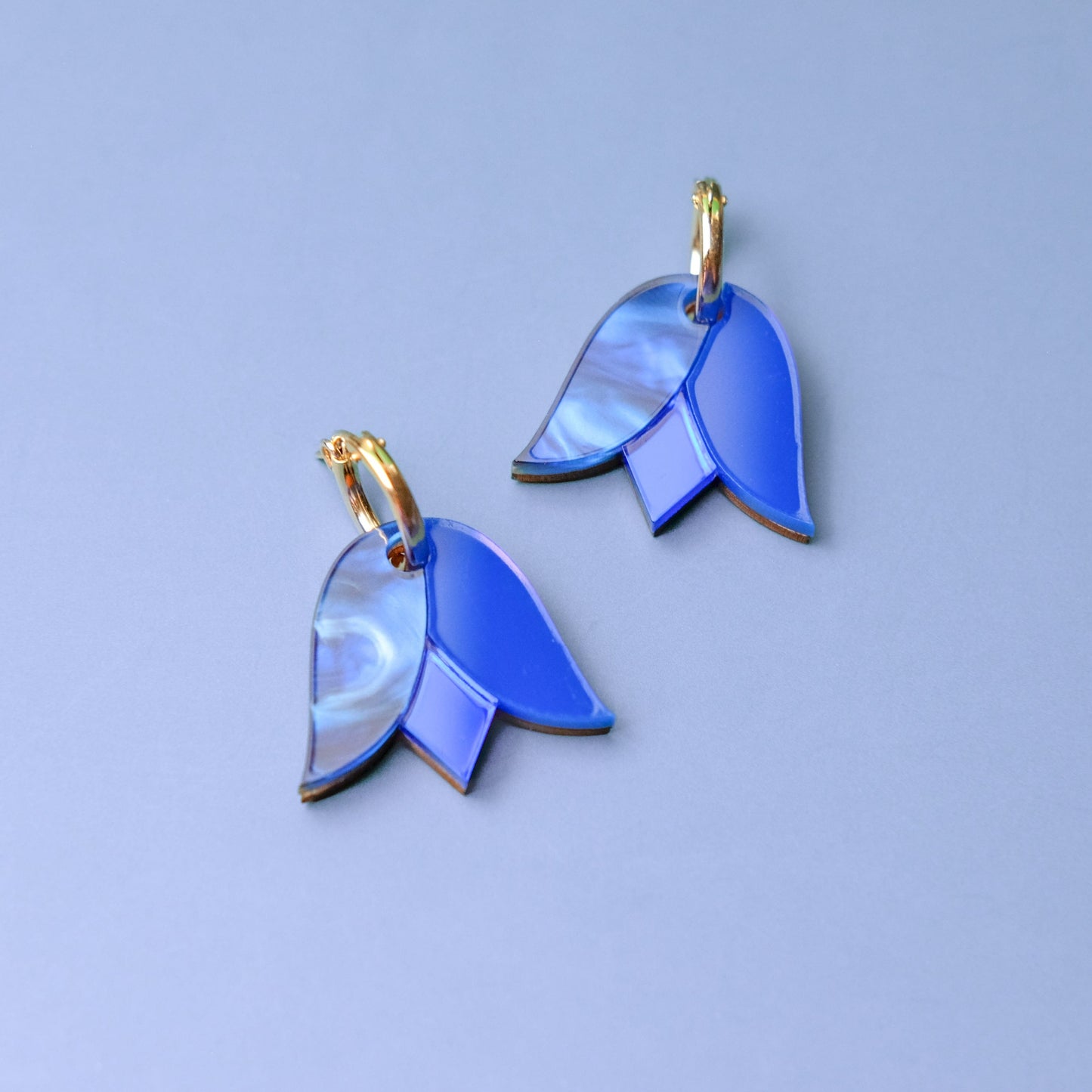 Cute and dainty Tulip flower gold-filled hoop earrings in blue #color_blue