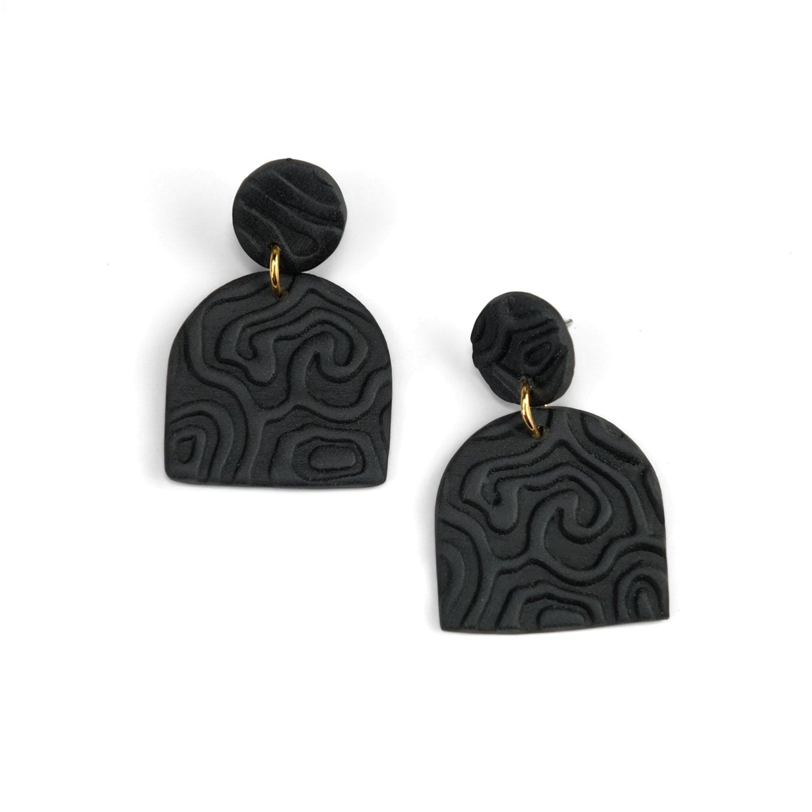 Alexa Domes lightweight dangly earrings in textured black #color_black-topographic-texture