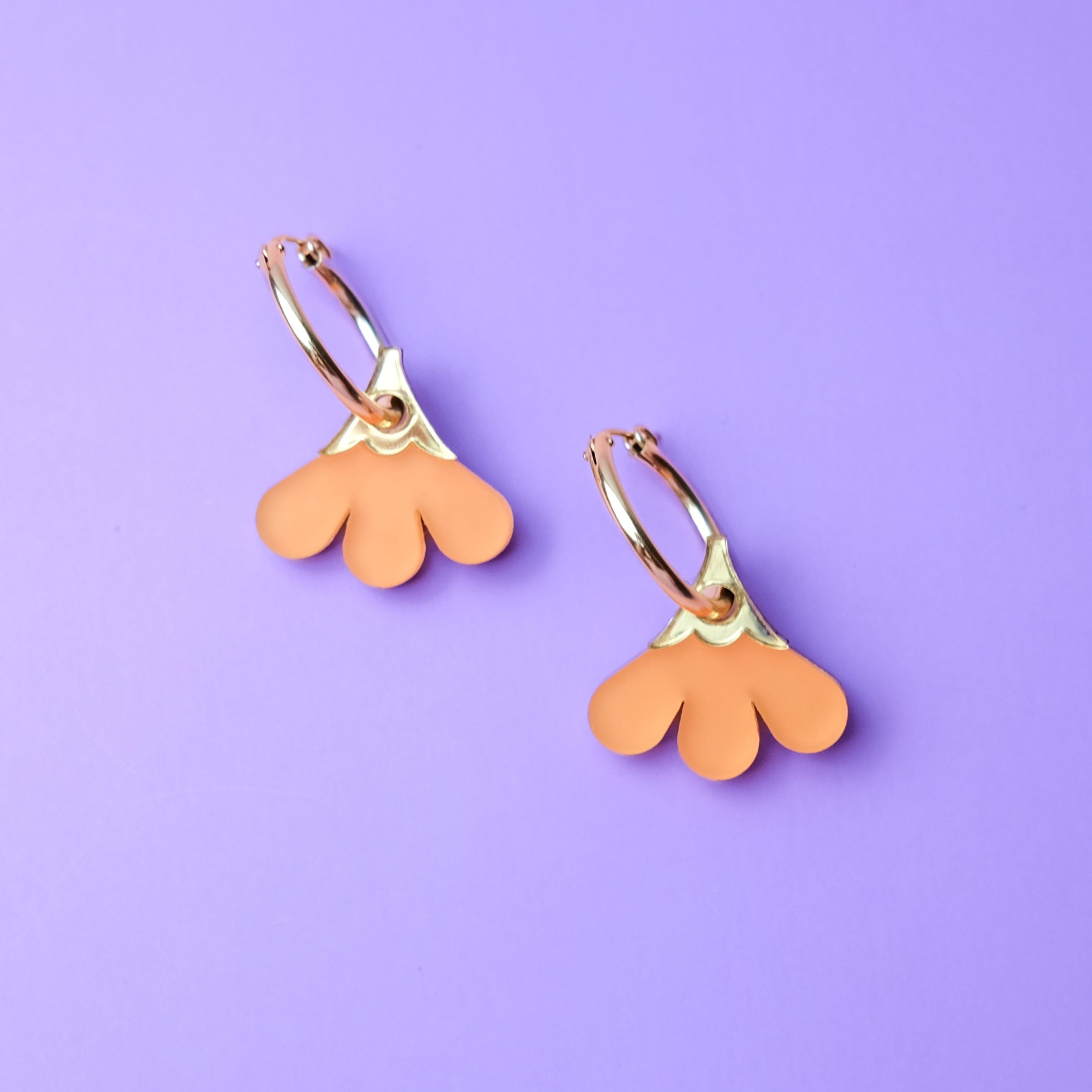 Cute and dainty Baby daisy gold-filled hoop earrings #color_orange