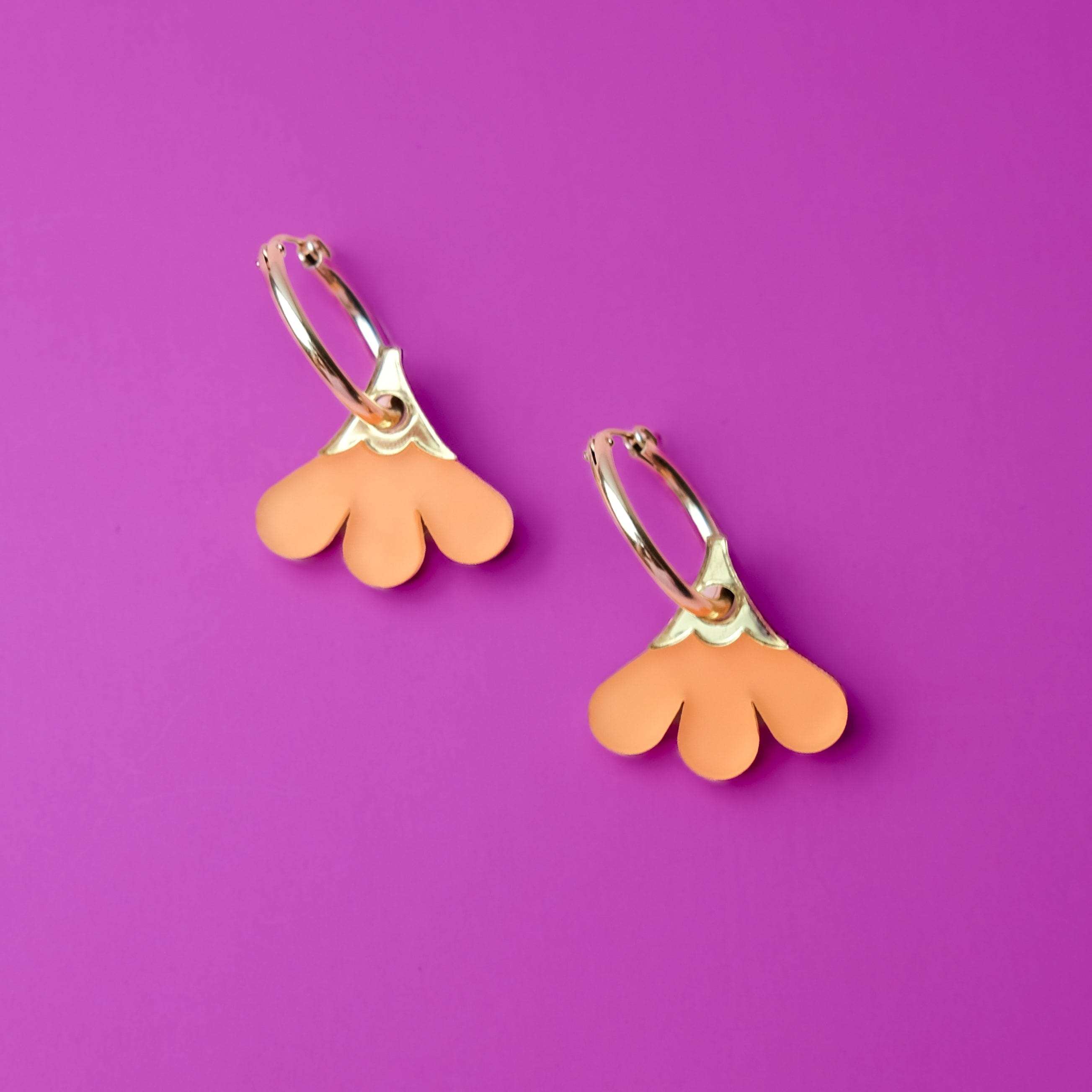 Baby daisy gold-filled hoop earring charms #color_orange