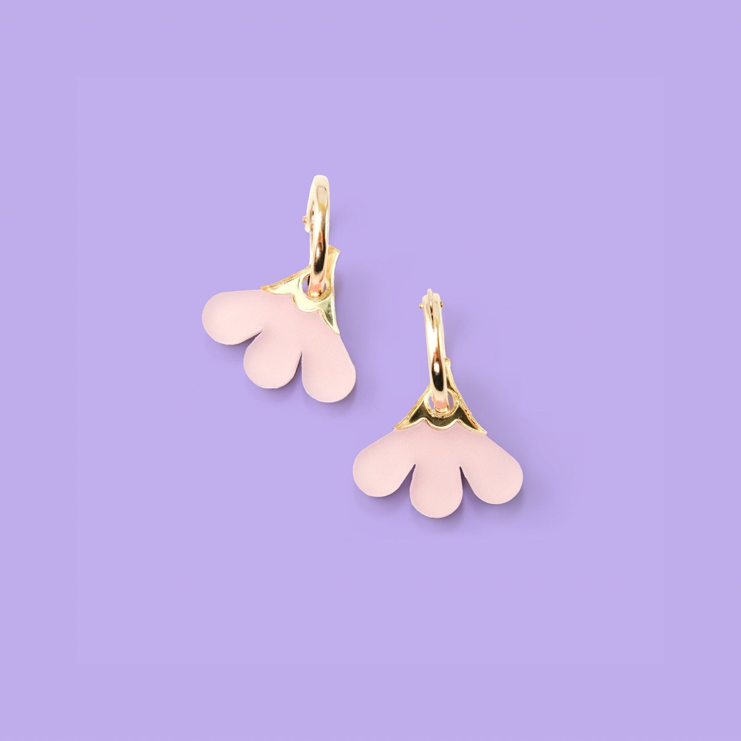 Cute and dainty Baby daisy gold-filled hoop earrings #color_mauve