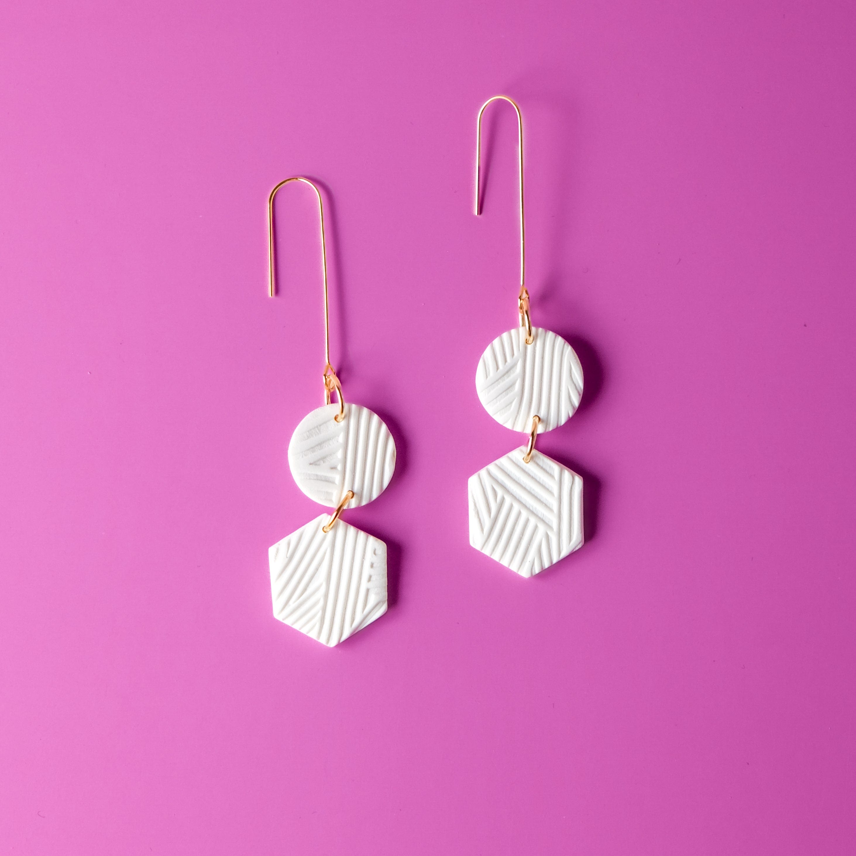 Belle Dangles dangly earrings in textured white #color_white-textured-lines