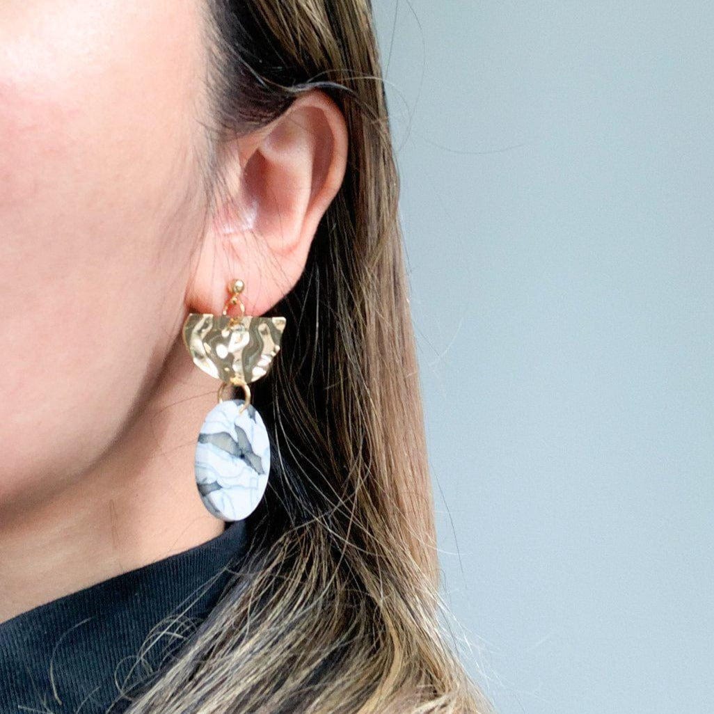 Giada Dangly Earrings in green marble with hammered gold #color_forest-marble