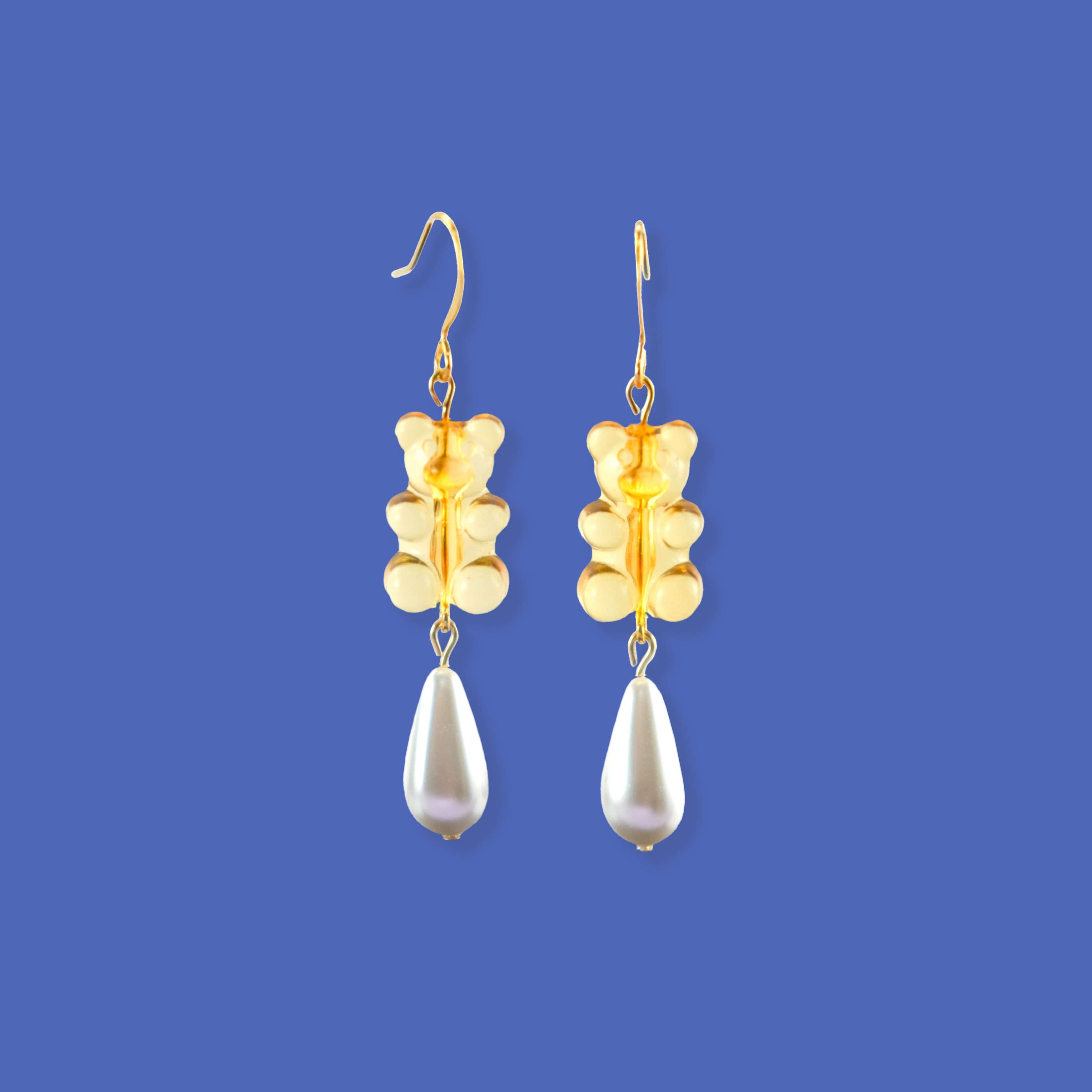 Nostalgic, cute and classy gummy bear dangly earrings with elegant pearl drops #color_orange