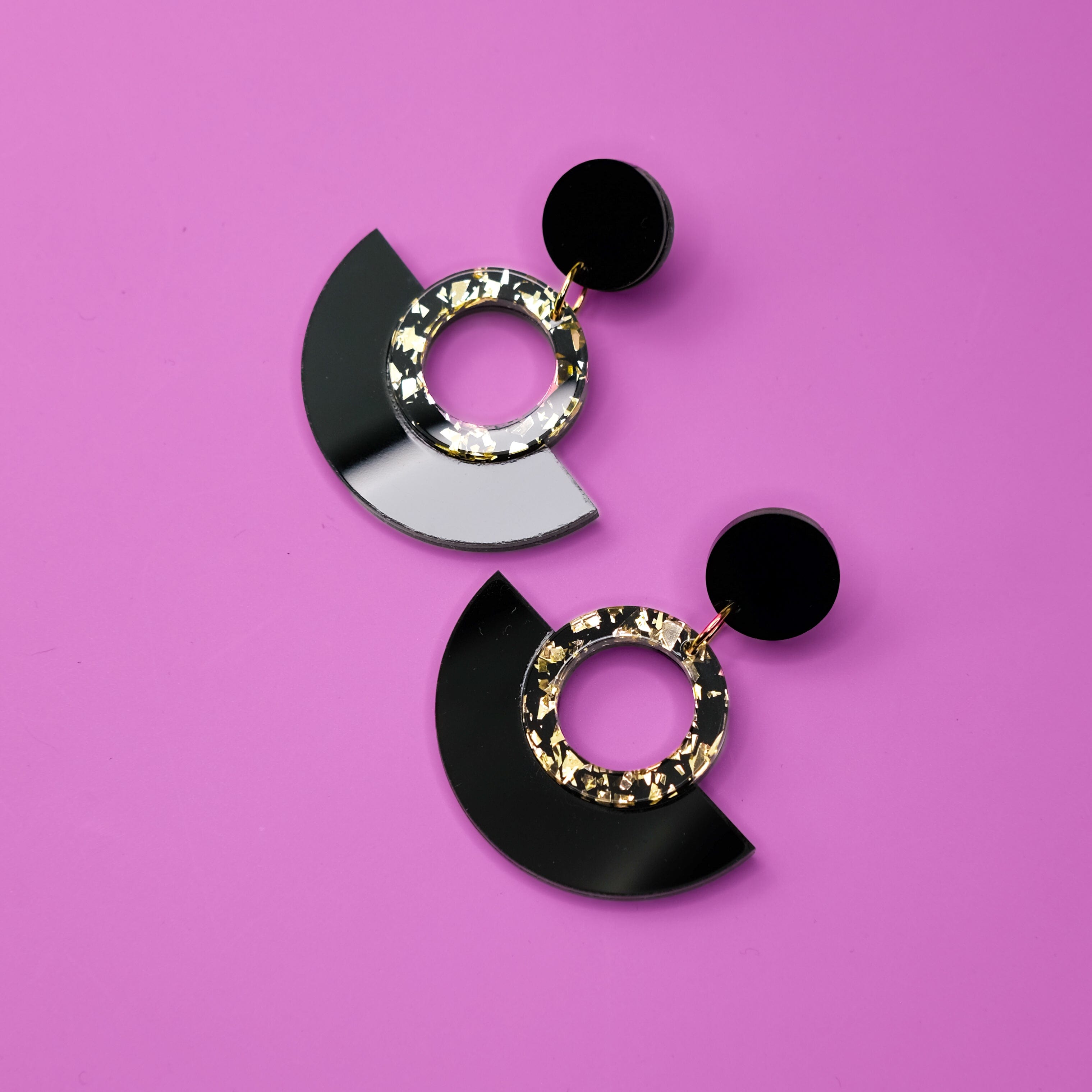 Joyce Hoop Dangles Earrings #color_black-and-gold-glitter