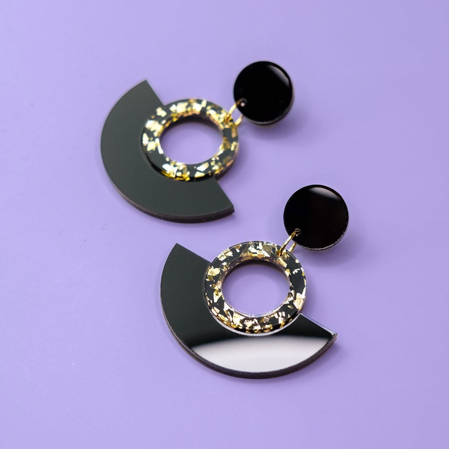 Funky retro and elegant lightweight Joyce Hoop Dangles Earrings #color_black-and-gold-glitter
