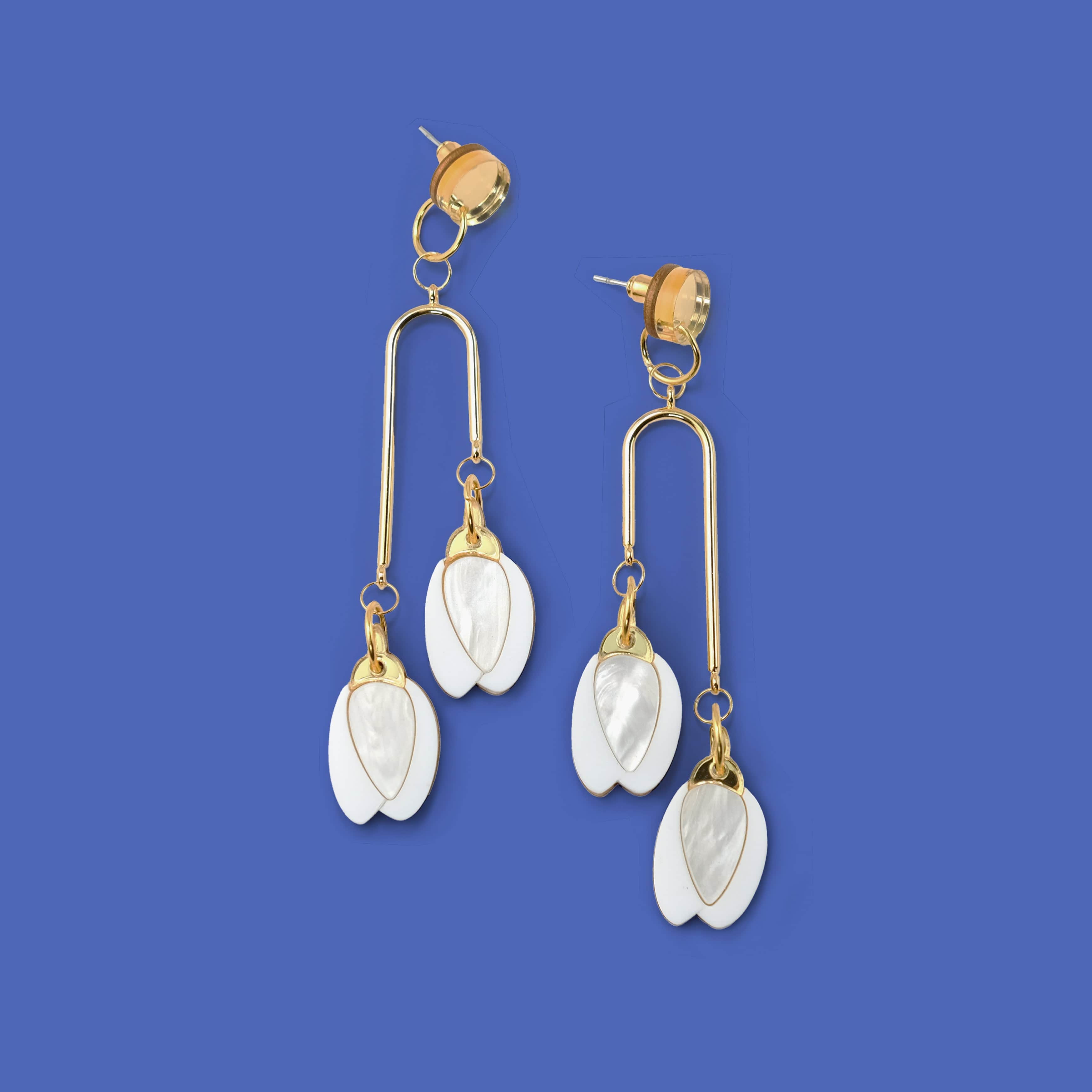 Elegant mobile-style Sampaguita jasmine flower bud dangly earrings #color_white