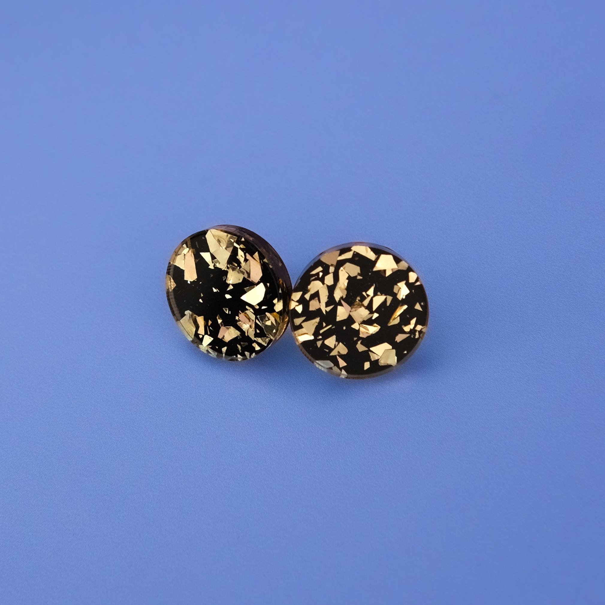Glam and glitzy Black and Gold chunky glitter studs! 