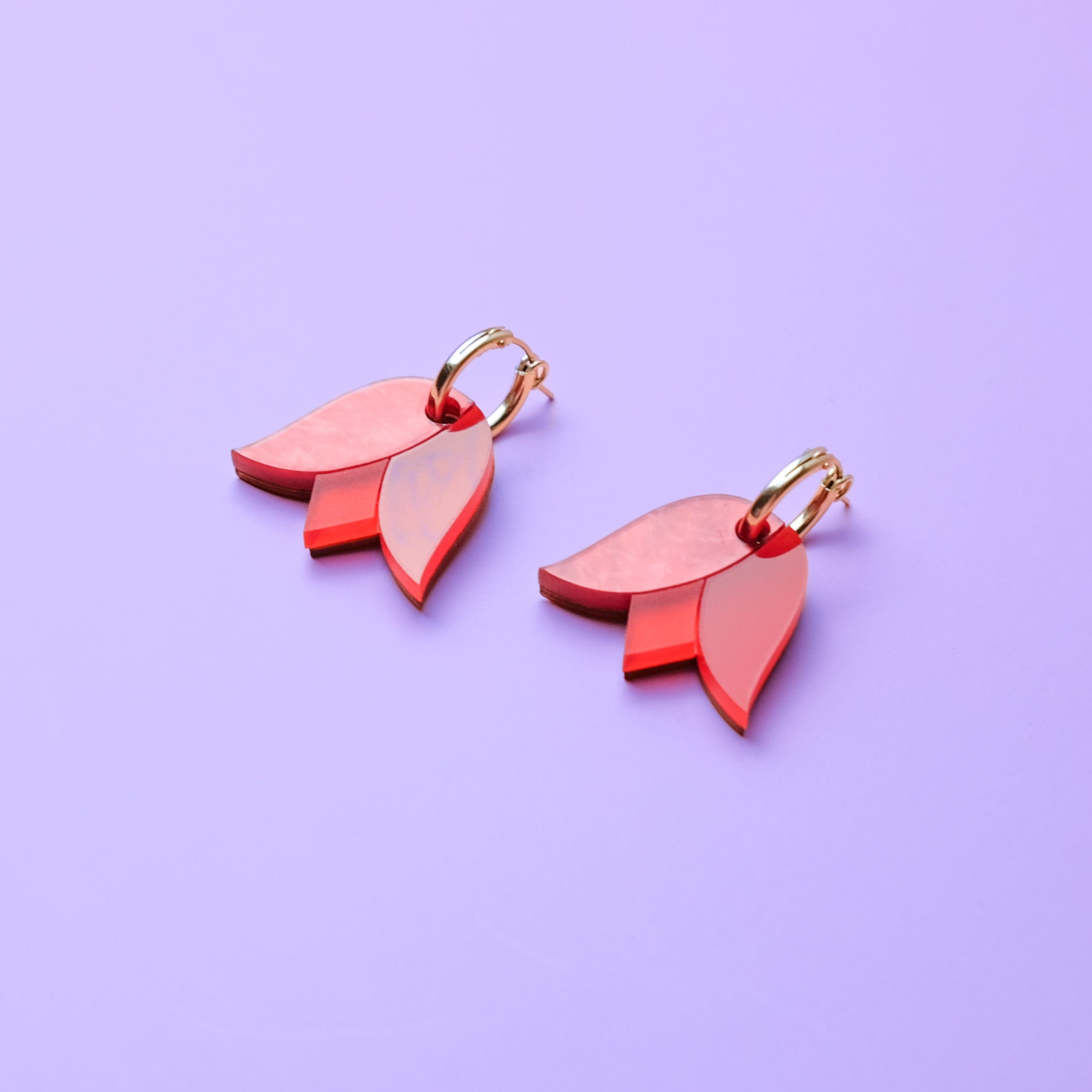 Tulip flower gold-filled hoop earrings #color_red