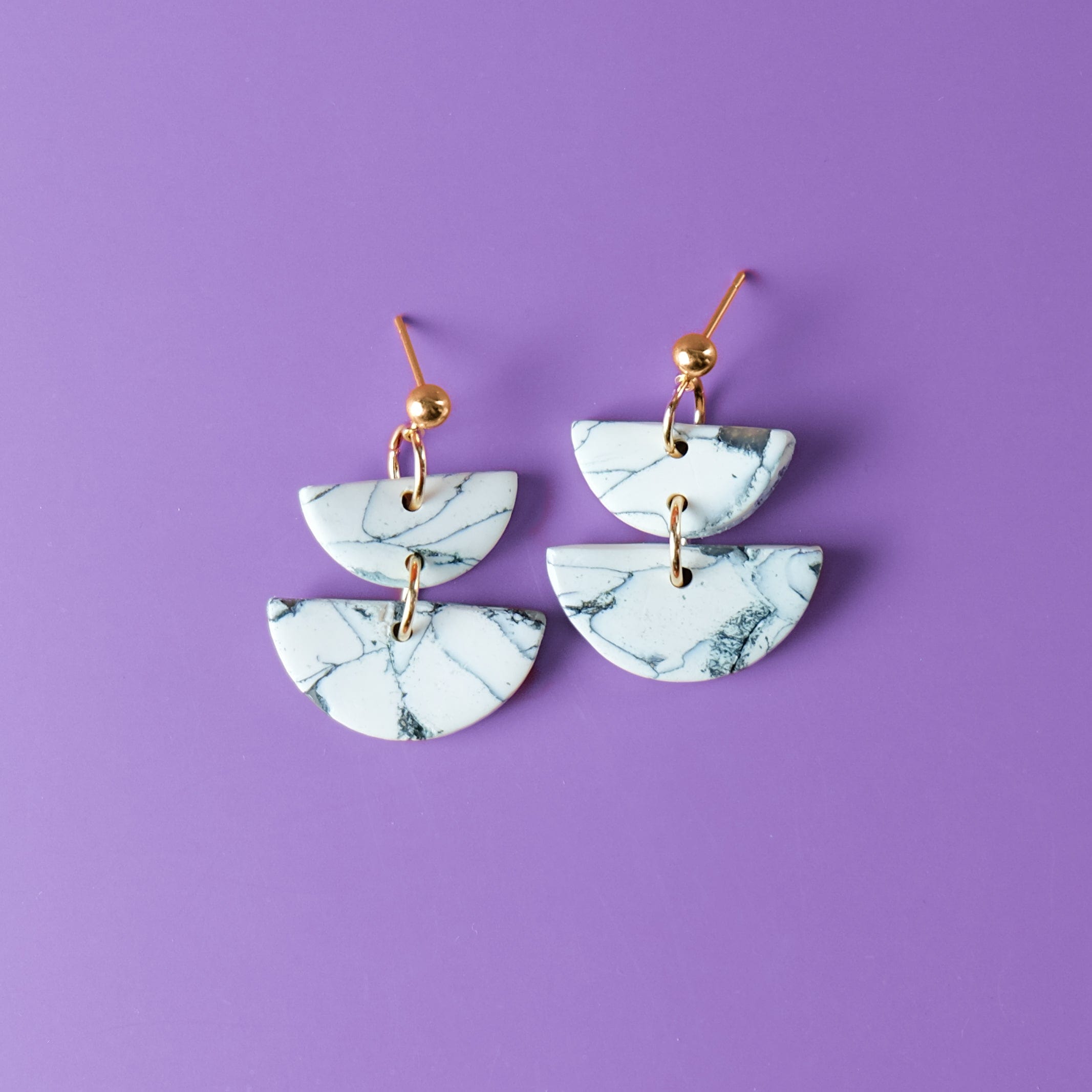 Twin Luna cute dangly earrings #color_forest-marble